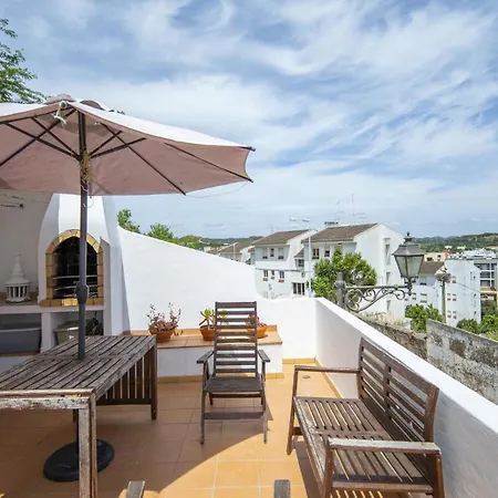 Holiday home B103 - Castle Way Townhouse *