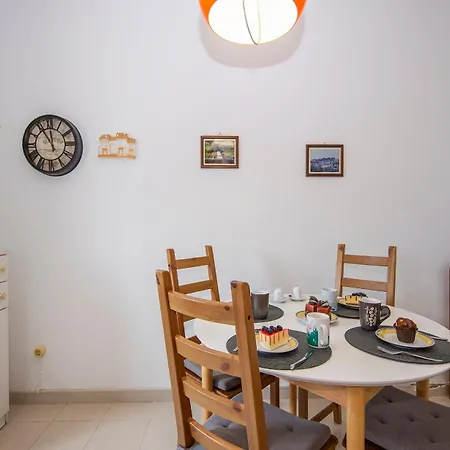 B103 - Castle Way Townhouse * Silves