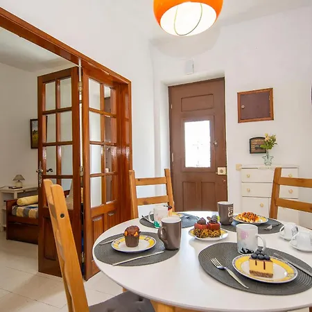 Holiday home B103 - Castle Way Townhouse *